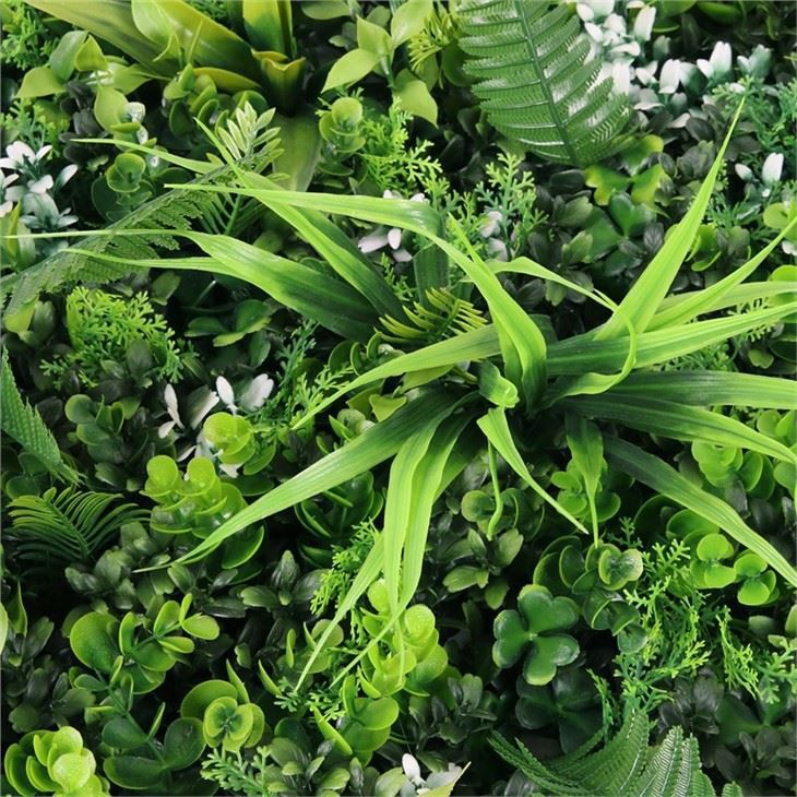 Water Proof Boxwood Panel